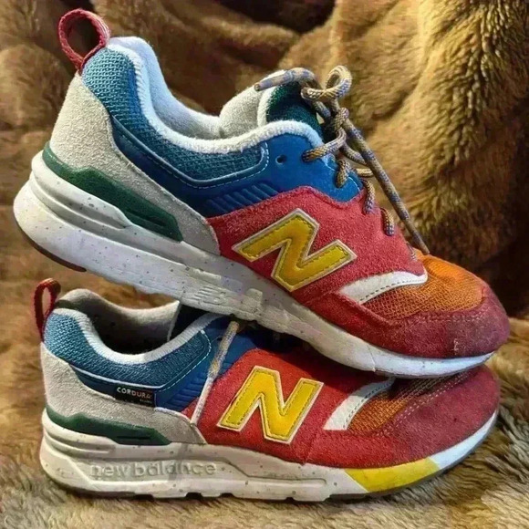 New Balance Youth 997H Vintage Orange Multi Casual Sneakers Size 3 - Picture 1 of 16